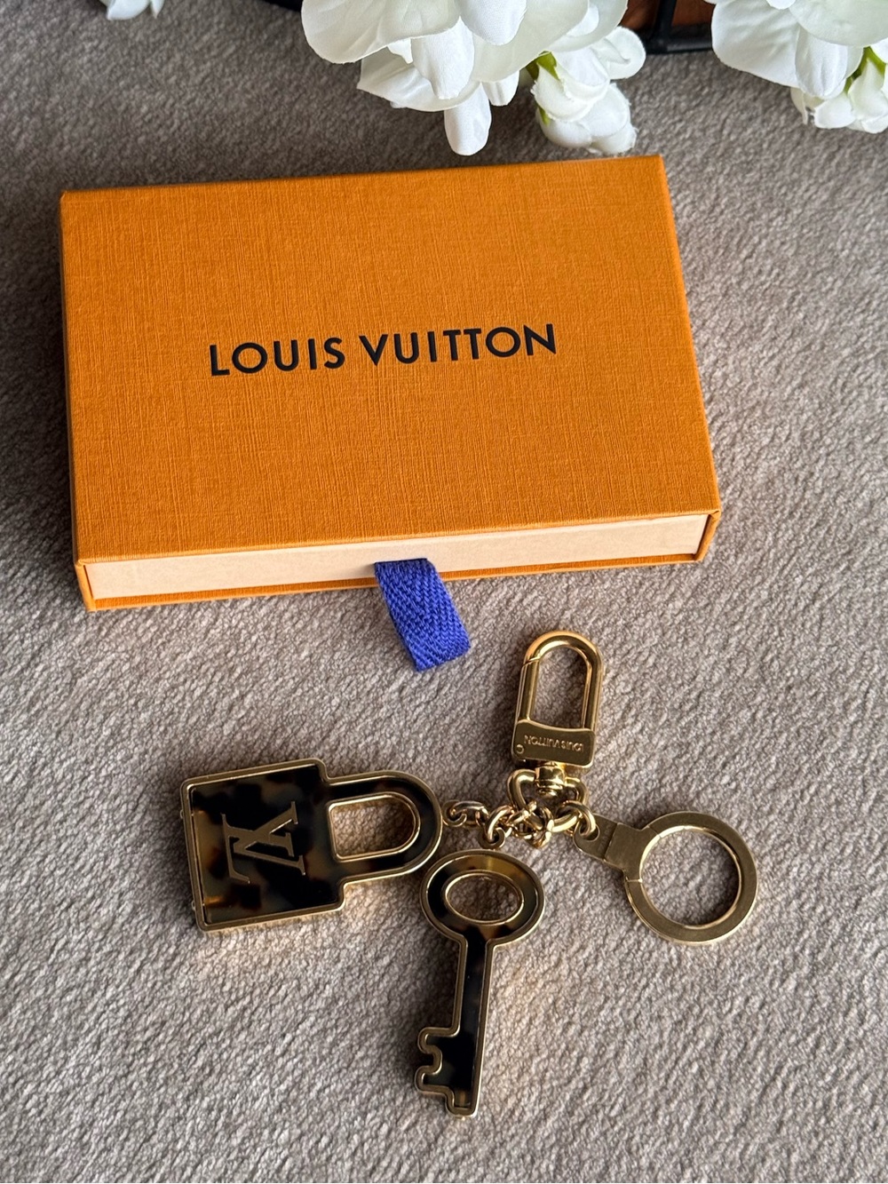 Louis Vuitton Black Tortoiseshell Padlock & Key Keychain Bagcharm Authentic